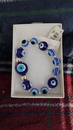 Women's Bracelet (Super Cool!)