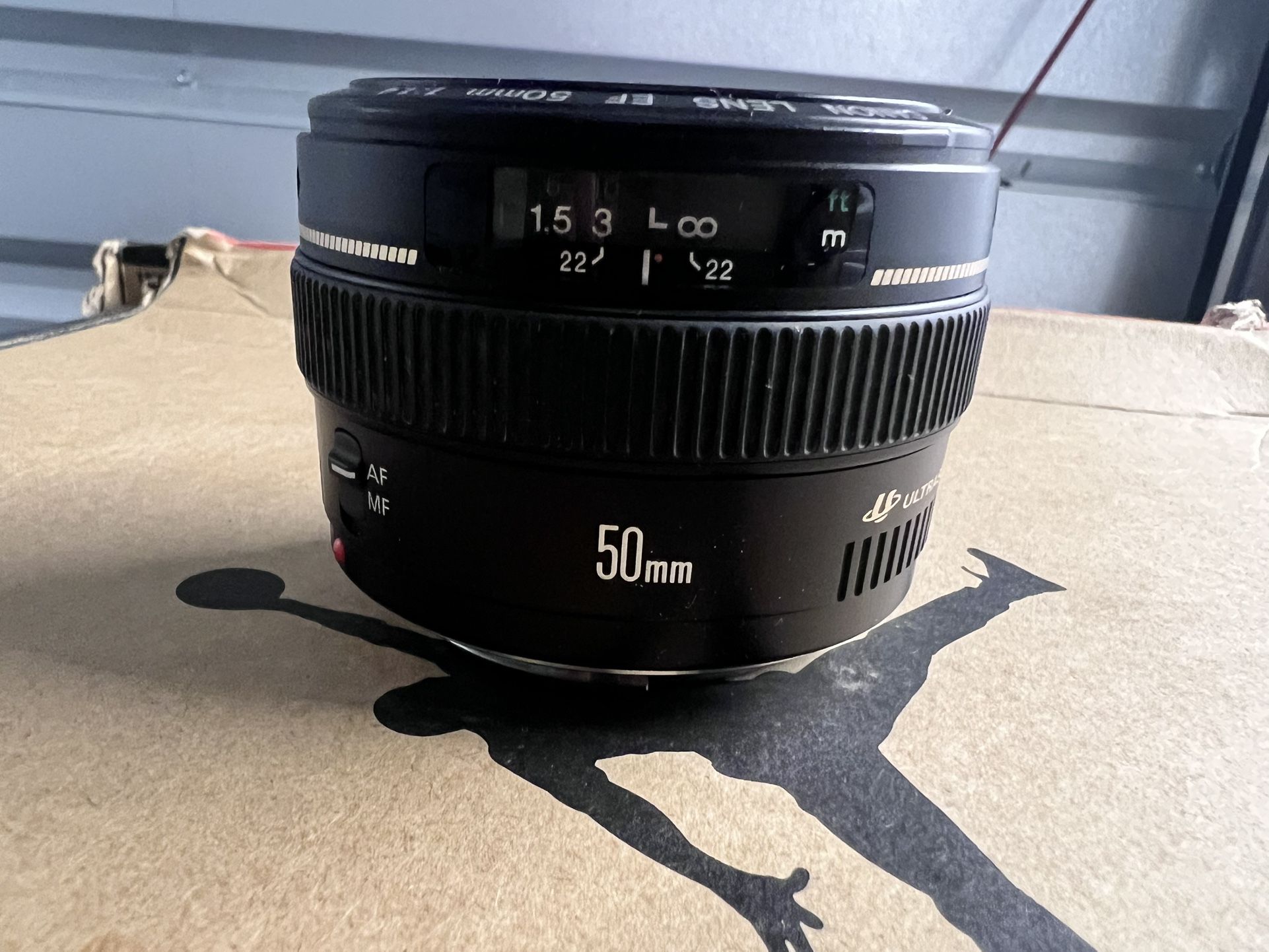 canon 50mm lens