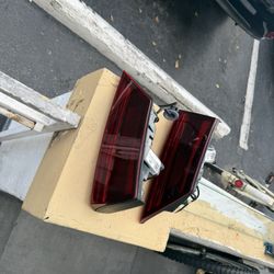 Kia Fortress  Trunk Side Lights 