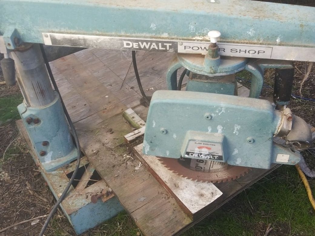 Vintage Dewalt Saw