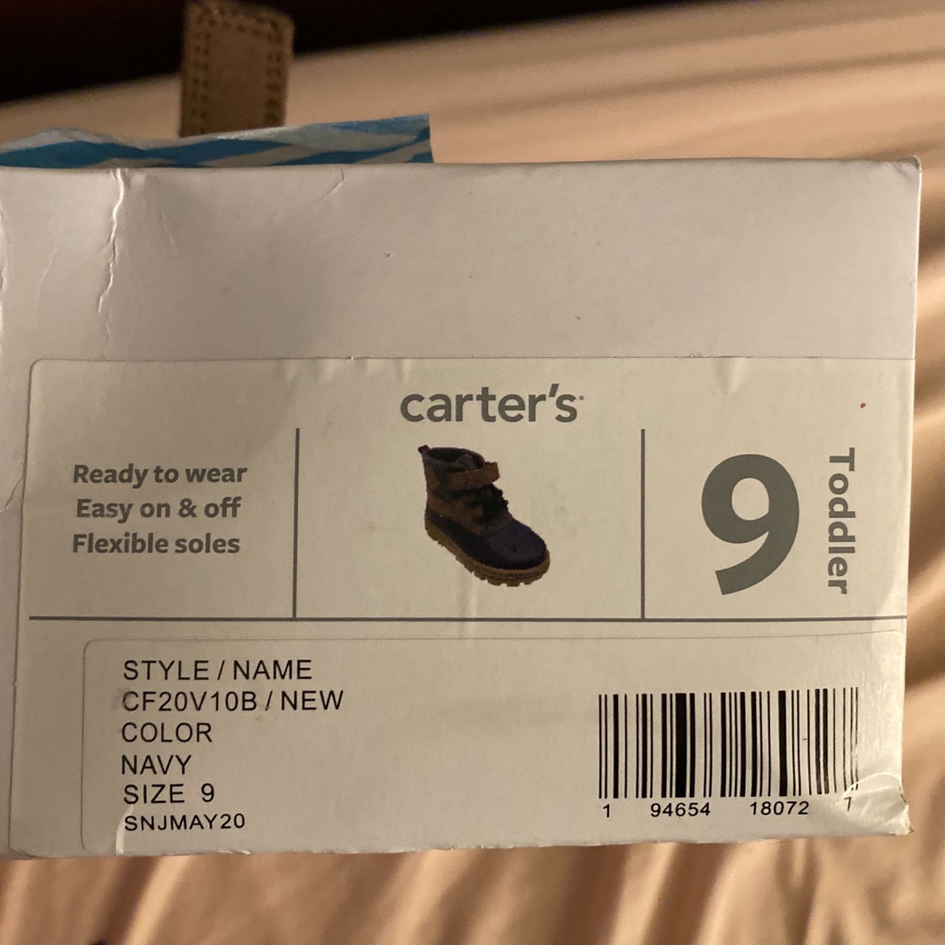 Toddler snow Boots Size9