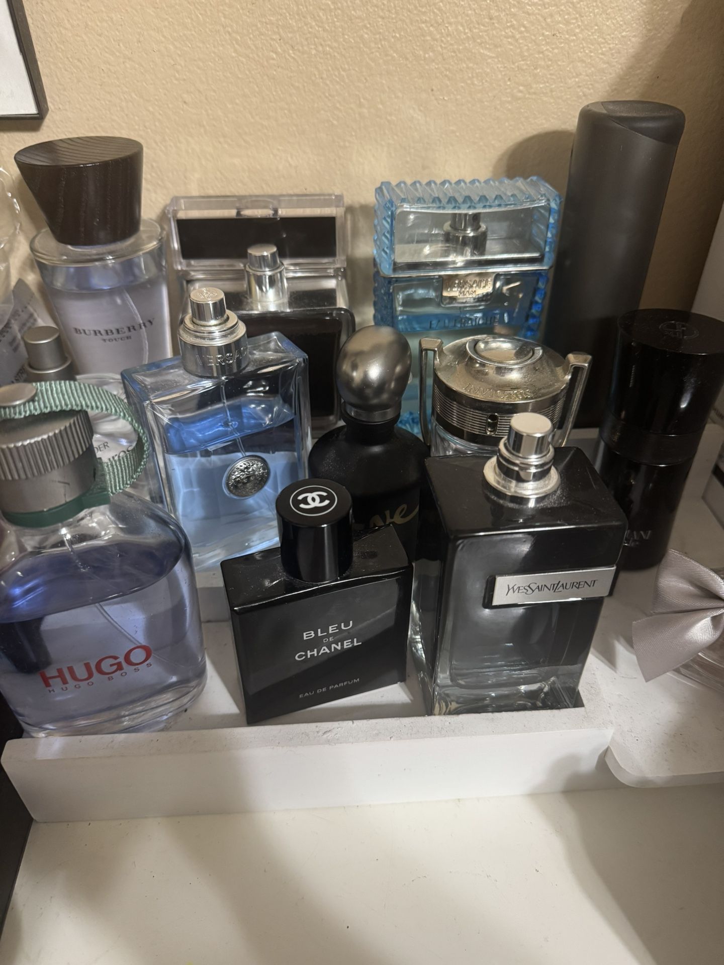 12 Fragrances