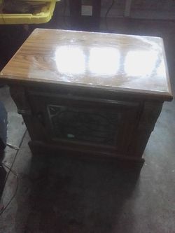 Night Stand With Mirror..