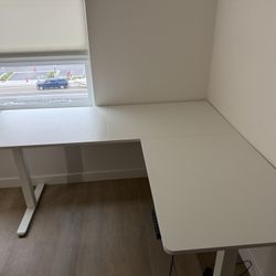 VIVO L-Shaped Electric Standing Desk – Adjustable Height – Great Condition!