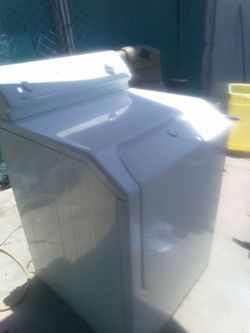 Maytag gas dryer in good working condition