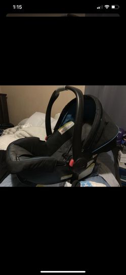 Infant car seat