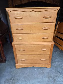 Antique solid maple bedroom set