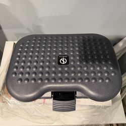 Adjustable Ergonomic Foot Rest 