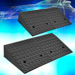 7" Rise Rubber Driveway Threshold Curb Ramps 2Pc