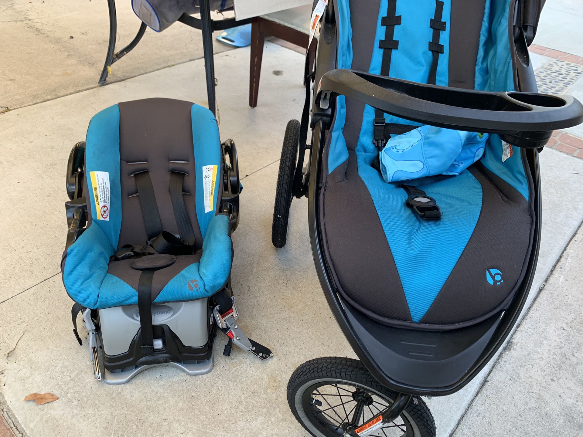 Baby Trend stroller and car seat set