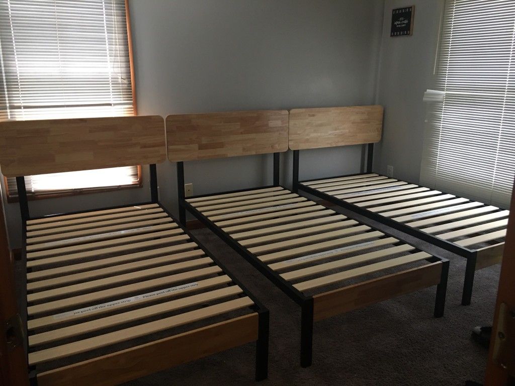 Wayfair Ursela Twin size beds/ only 1 left