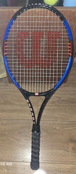Tennis racquet