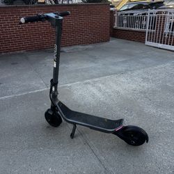 Apollo Go 2024 Electric Scooter 