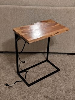 C-Shape Side Table Wood Top Black Metal Frame