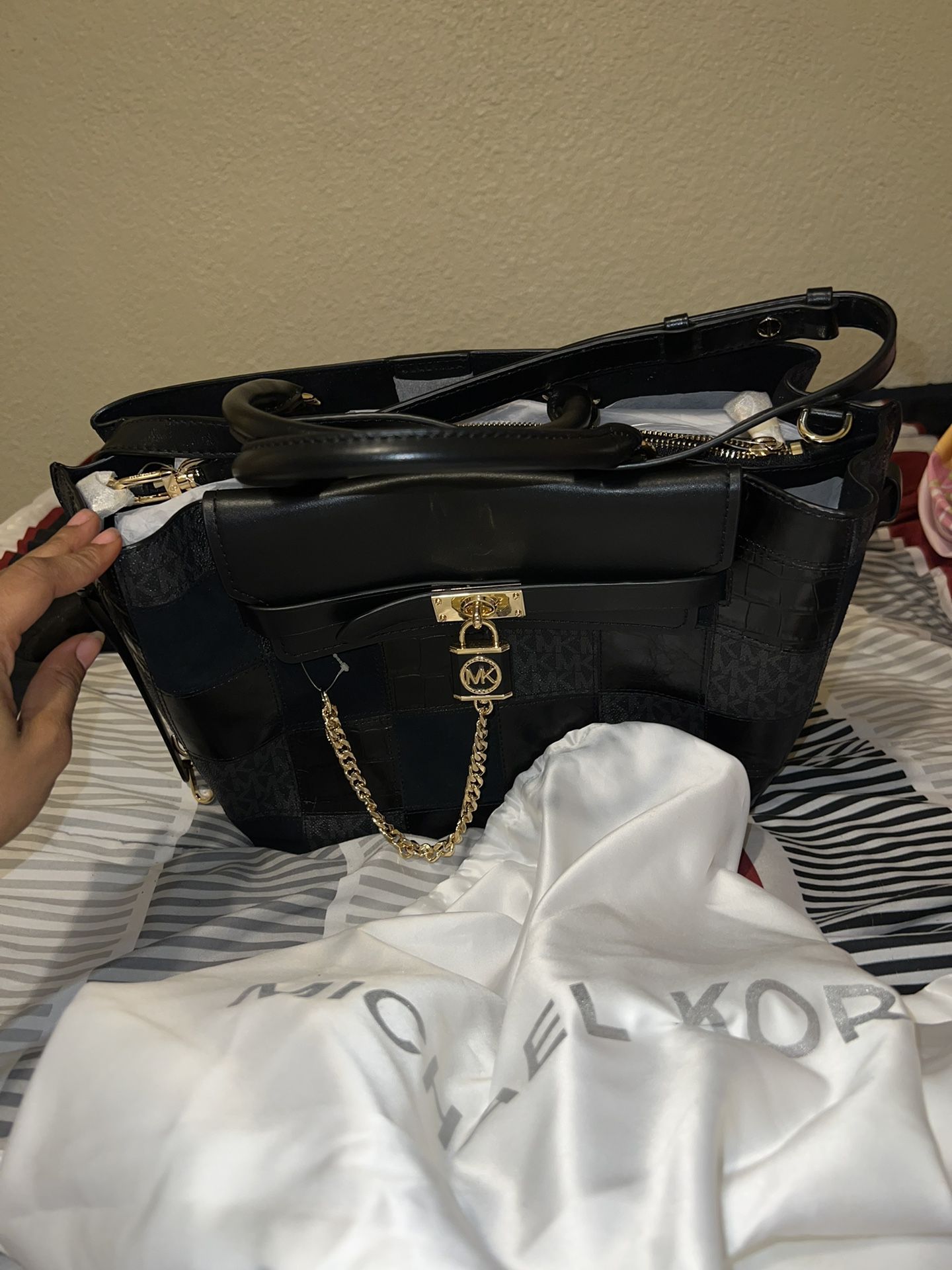 Michael kors for Sale in Albuquerque, NM - OfferUp