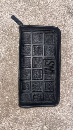 Steve Madden Black Zip-Around Wallet