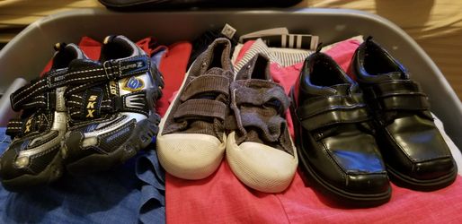 3 pair of shoes kids