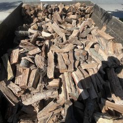 Oak And Eucalyptus Firewood 