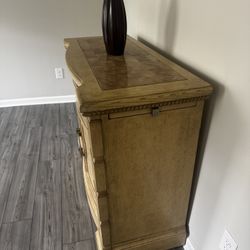 Nice Heavy 8 Pc Dining Set 