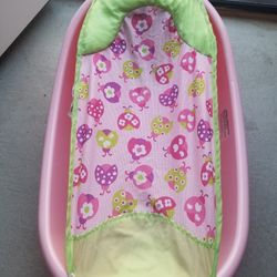 Baby Girl Bathtub $10 Obo