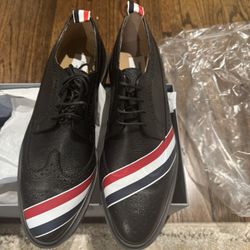 Men’s Thom Browne Shoes Size 43.5 (US 10.5)