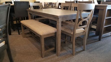 Brand new gray dining table (60"x36"x30"H) + 4 gray linen chairs + bench