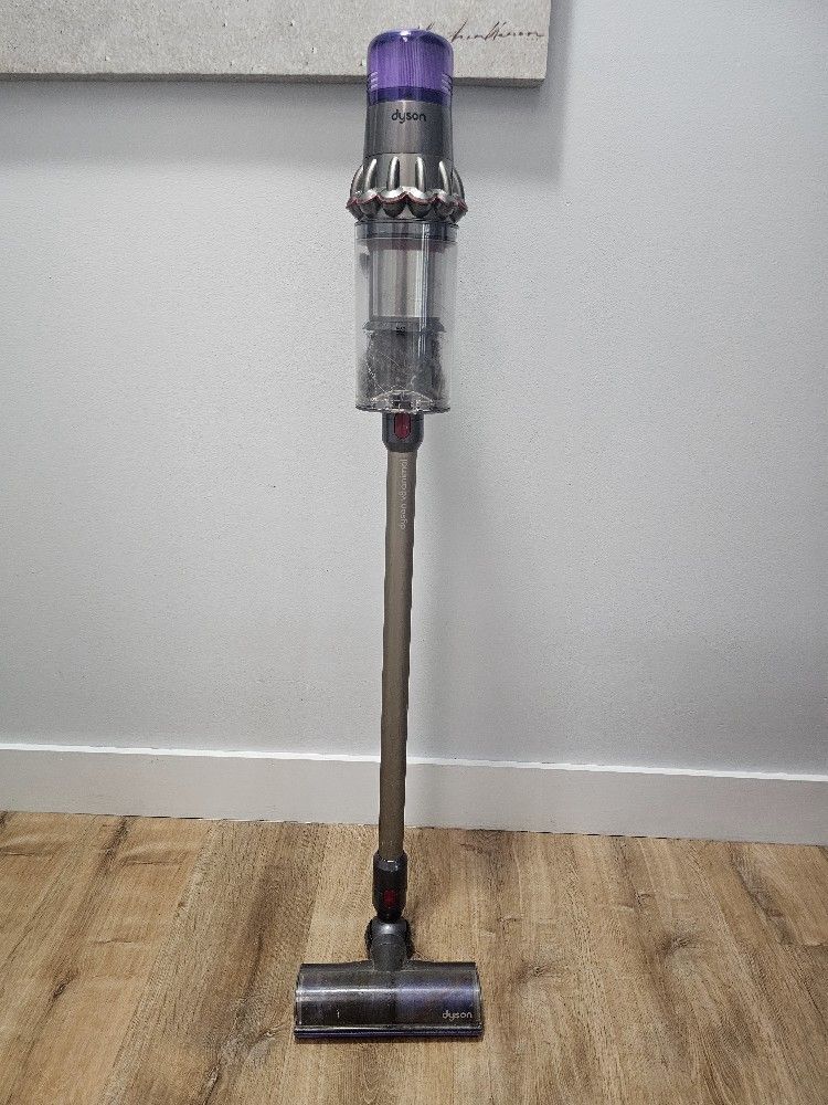 Dyson V8 Animal Cordless Vacuum