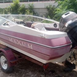 1990  Boat