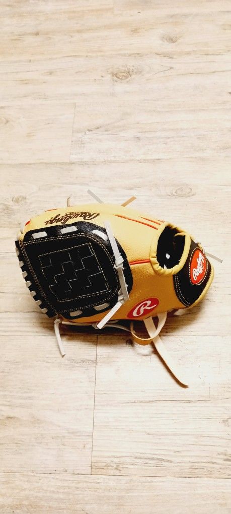 Rawlings Baseball Glove Right Hand 10 Inches 