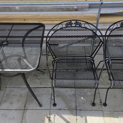 Iron Mesh Patio Table