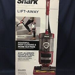 Shark Liftaway Adv