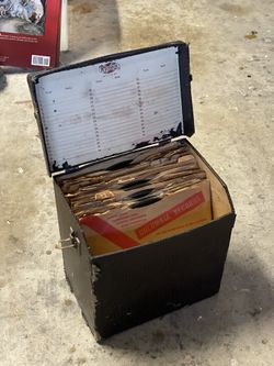 Mystery Box Of Vinyl Records!