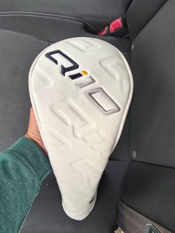 QI10 Driver Headcover