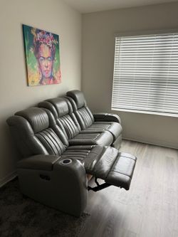 Recliner sofa