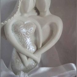 Bride and Groom cake topper 