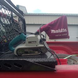 Makita Belt Sander
