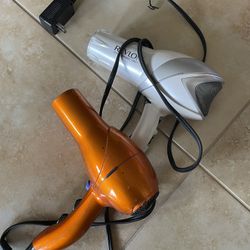 2 Hairdryers Revlon Conair Working