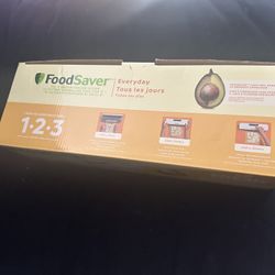 Food  Saver Vacuum Sealing System