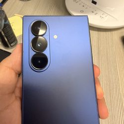 Samsung Galaxy Z Fold 7 – Blue – 256GB (AT&T)