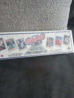 Baseball 1991 edition 3D team holograms in baseball cards 1991 complete set still factory sealed