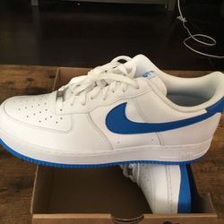 Men’s Nike Air Force 1 Low ‘07 size 13