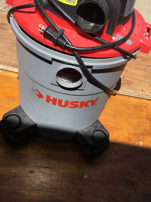 Husky shop vacuum for Sale in Chula Vista, CA OfferUp