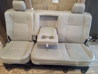 Gray Cloth and leather Ford Seats from F250