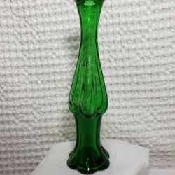 Avon Emerald Bud vase 8" . 