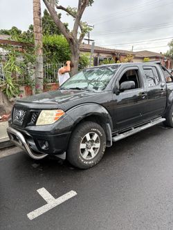 2009 Nissan frontier 4x pro