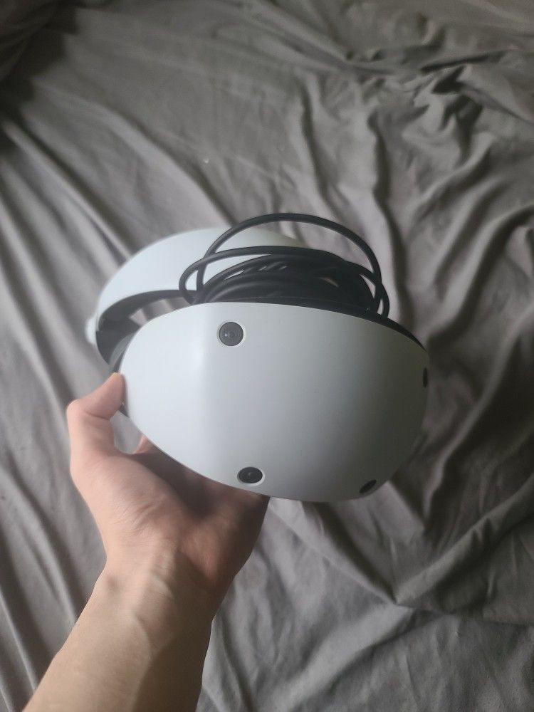 Playstation Vr2 Headset And Controllers