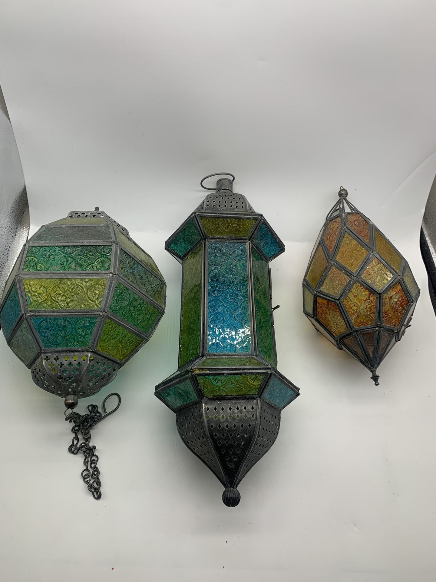 Hanging glass lantern tea light holder Moroccan style