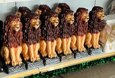 Large Lion Piggy Banks