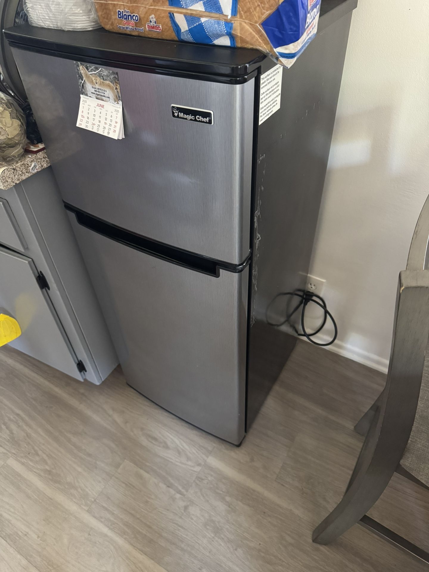 Magic Chef Mini Fridge 4ft High