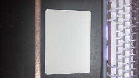 Apple track pad